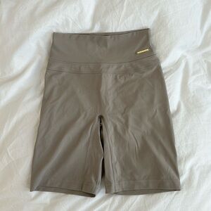 Whitney Simmons x Gymshark v3 Shorts